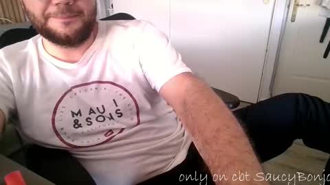 Snapshot of saucybonjo chatting on 16, 10, 2025 Ben online show from 16, 10, 2025