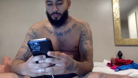 Snapshot of savagebullxxx chatting on 8, 2, 2026 savagebullxxx online show from 8, 2, 2026