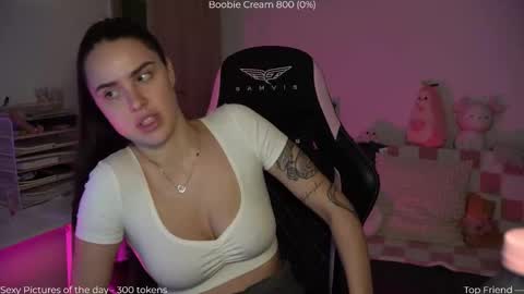 Naomi online show from 16, 12, 2025