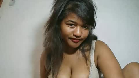 Snapshot of saylla1 chatting on 3, 2, 2026 saylla1 online show from 3, 2, 2026
