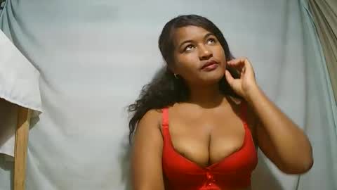 Snapshot of saylla1 chatting on 14, 2, 2026 saylla1 online show from 14, 2, 2026