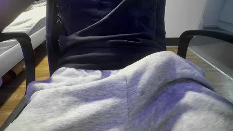 Snapshot of scandi_cock chatting on 14, 10, 2025 scandi_cock online show from 14, 10, 2025