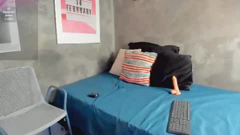 Snapshot of scarleet_dh chatting on 3, 7, 2026 scarlet online show from 3, 7, 2026