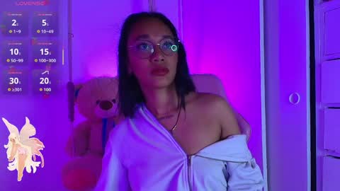 Snapshot of scarleett_ebony chatting on 12, 5, 2026 scarleett_ebony online show from 12, 5, 2026