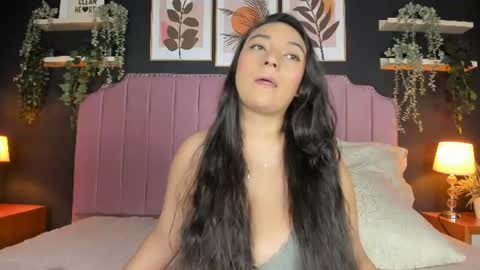 Snapshot of scarlet_dh chatting on 14, 7, 2026 Claudia online show from 14, 7, 2026