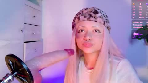 scarlet_gold online show from 13, 3, 2026