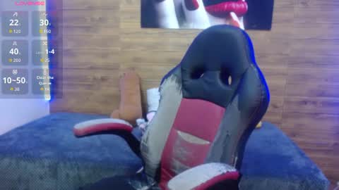 Snapshot of scarlet_hans chatting on 19, 6, 2026 scarlet_hans online show from 19, 6, 2026