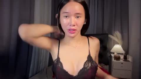 sweet scarlete online show from 3, 7, 2026