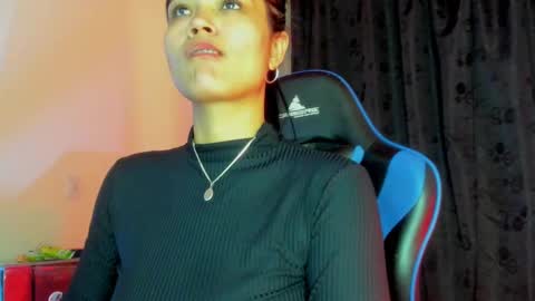 scarlet taylor kennedy online show from 11, 11, 2025