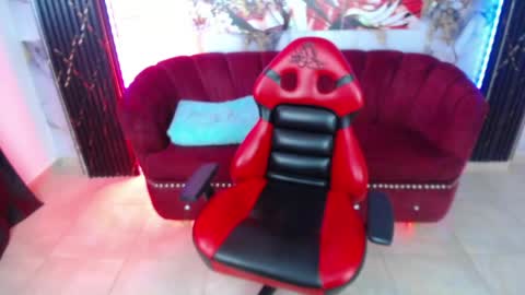 Snapshot of scarlet_rouse_m chatting on 25, 5, 2026 scarlet_rouse_m online show from 25, 5, 2026