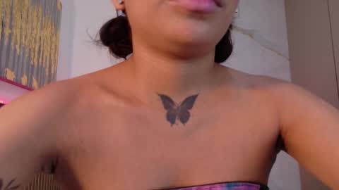 scarlet_vixen_ online show from 1, 3, 2026