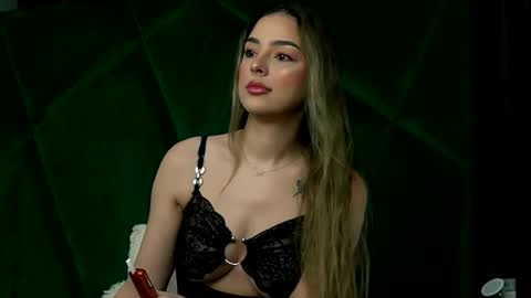 Snapshot of scarletcoles chatting on 2, 3, 2026 Scarlet online show from 2, 3, 2026