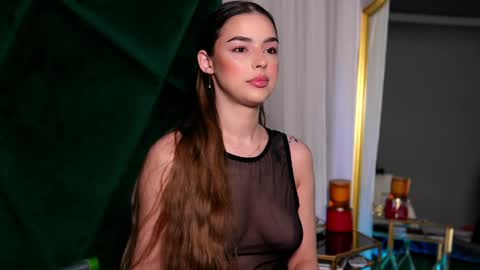 Scarlet online show from 11, 4, 2026