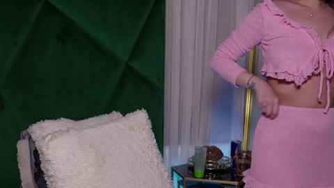 Snapshot of scarletcolesx chatting on 18, 5, 2026 scarletcolesx online show from 18, 5, 2026