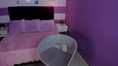 Scarlet  online show from 28, 1, 2025