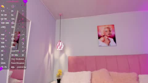 Scarlet  online show from 1, 3, 2025