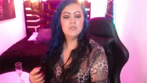 Snapshot of scarleth_bluee chatting on 4, 5, 2026 Scarleth online show from 4, 5, 2026