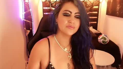 Snapshot of scarleth_bluee chatting on 2, 7, 2026 Scarleth online show from 2, 7, 2026