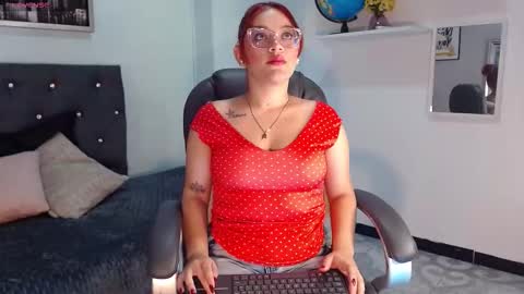 Snapshot of scarlett6_ chatting on 25, 9, 2025 Scarlett online show from 25, 9, 2025