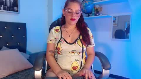 Snapshot of scarlett6_ chatting on 9, 10, 2025 Scarlett online show from 9, 10, 2025