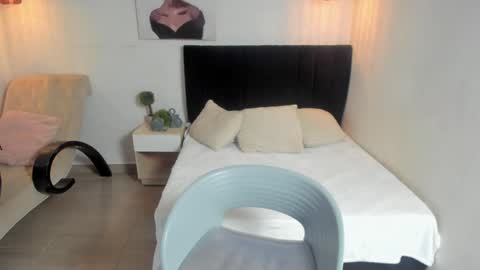 Scarlett online show from 17, 1, 2025