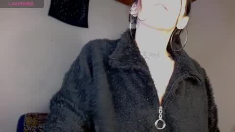 scarlet online show from 12, 4, 2026