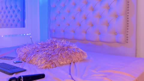 Snapshot of scarlett_grand chatting on 8, 3, 2025 Scarlett Grand online show from 8, 3, 2025