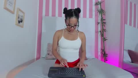  .  . online show from 14, 11, 2025