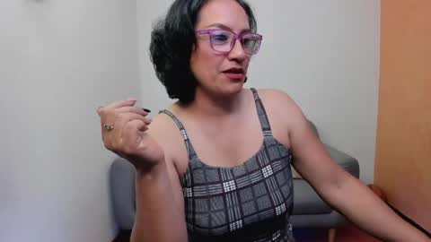 Scarlett sax online show from 29, 5, 2026
