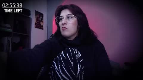 Snapshot of scarlett_sen chatting on 17, 6, 2026 Mistress Scarlett online show from 17, 6, 2026