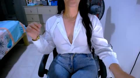 Snapshot of scarlett_sex2 chatting on 26, 6, 2026 scarlet online show from 26, 6, 2026