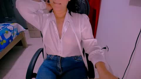 Snapshot of scarlett_sex2 chatting on 13, 7, 2026 scarlet online show from 13, 7, 2026