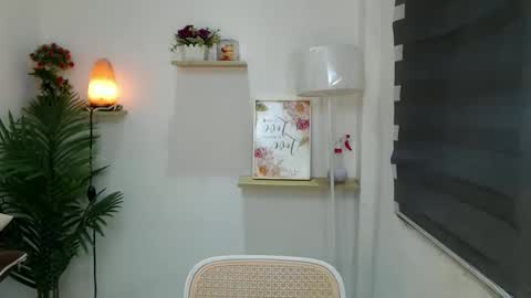    online show from 7, 4, 2026