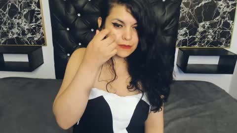 Snapshot of scarlett_w0lf chatting on 29, 1, 2025 Scarlett online show from 29, 1, 2025