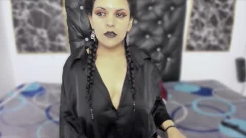 Snapshot of scarlett_w0lf chatting on 12, 11, 2025 Scarlett online show from 12, 11, 2025