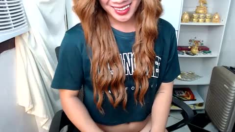 Queen Scarlet online show from 19, 12, 2024