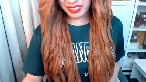 Queen Scarlet online show from 2, 3, 2026