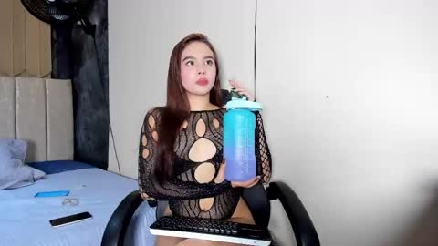 Snapshot of scarletzaint chatting on 8, 5, 2026 scarletzaint online show from 8, 5, 2026