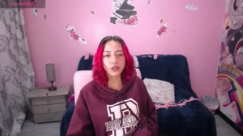 Scarllett online show from 31, 1, 2025