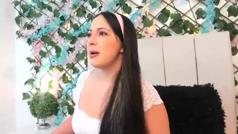 SCARLET online show from 8, 2, 2026