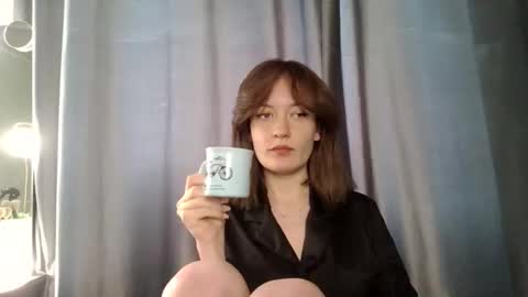 Snapshot of scented_elsa chatting on 22, 11, 2025 Elsa online show from 22, 11, 2025