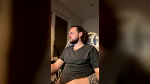 Snapshot of schizos chatting on 9, 5, 2026 Charlie online show from 9, 5, 2026