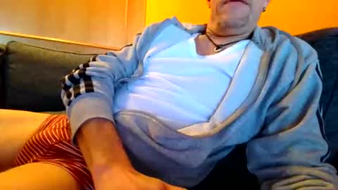 schmuhbaer1 online show from 19, 11, 2025