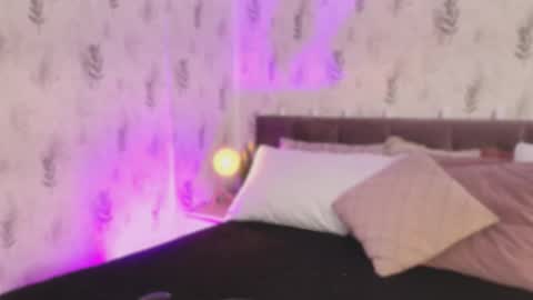 Scolw  online show from 4, 11, 2025