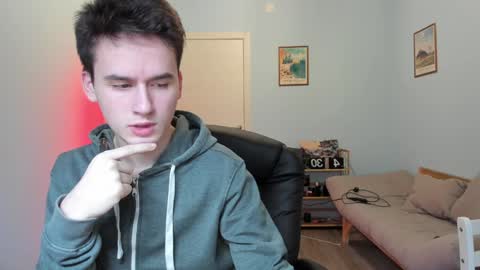 Snapshot of scooby_r chatting on 3, 2, 2025 Thomas brunette and Alex blond online show from 3, 2, 2025