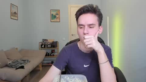 Snapshot of scooby_r chatting on 27, 2, 2025 Thomas brunette and Alex blond online show from 27, 2, 2025