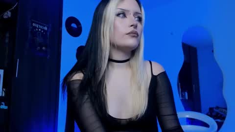 Snapshot of scorpiogoddesss chatting on 19, 3, 2026 Goddess online show from 19, 3, 2026