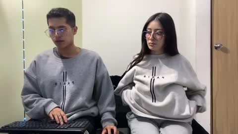 DarkScorpion online show from 8, 4, 2026