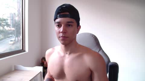 Twitter Scott brasher1 Instagram Camiloestuardo2 online show from 19, 2, 2025