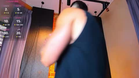 Snapshot of scottfischer_ chatting on 14, 11, 2025 Scottfischer online show from 14, 11, 2025